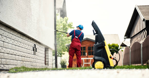 Professional  Pressure Washing Services in Maplewood, MO